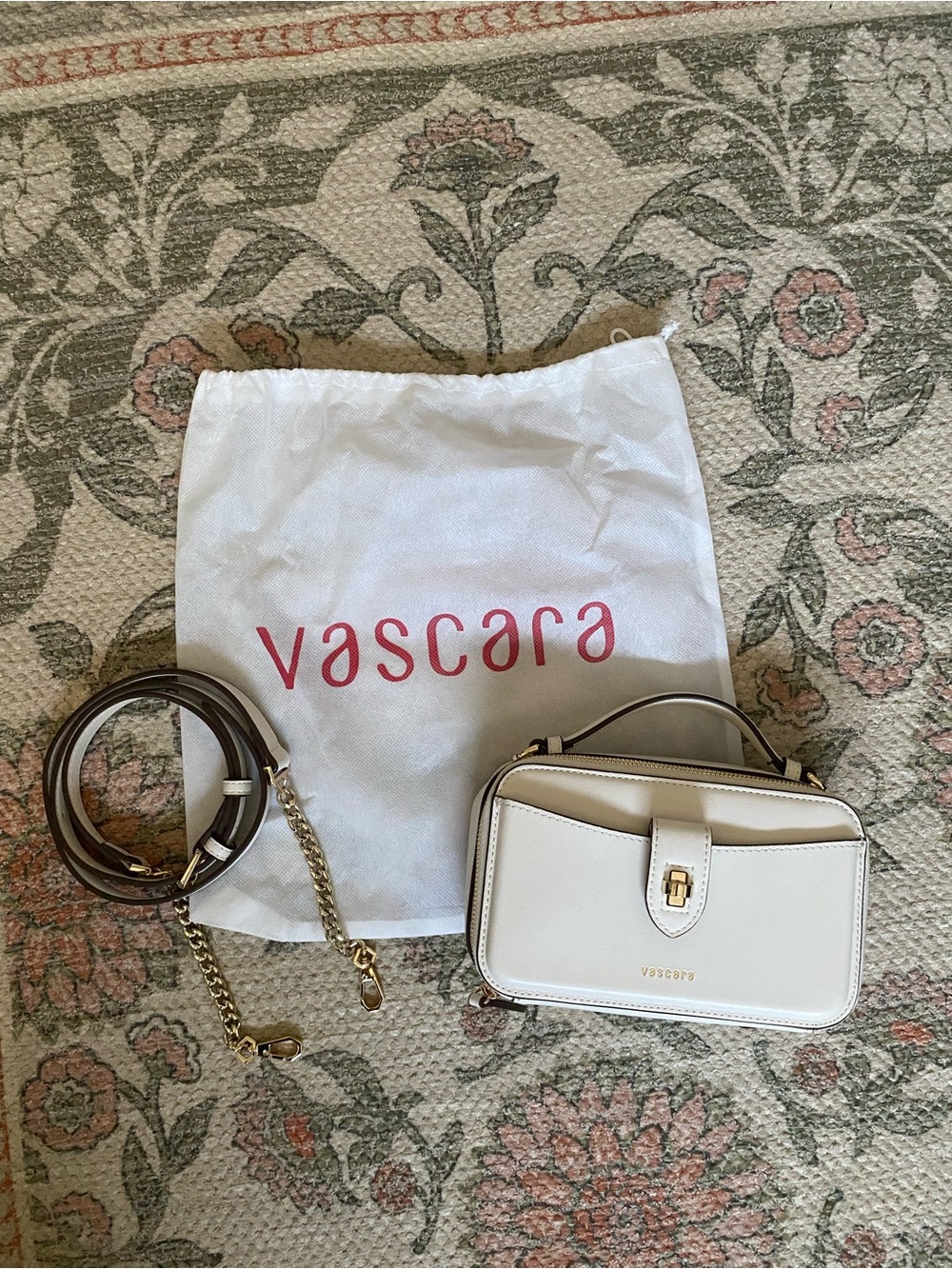 Vascara Cream Boxy Crossbody Bag